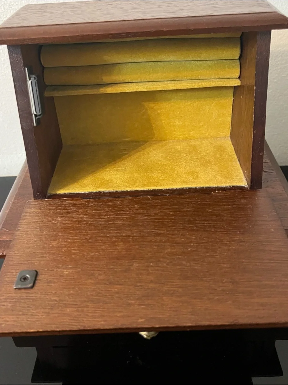 Vintage Toyo Wooden Musical Jewelry Box Made in Japan